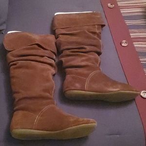 Express vegan suede boots